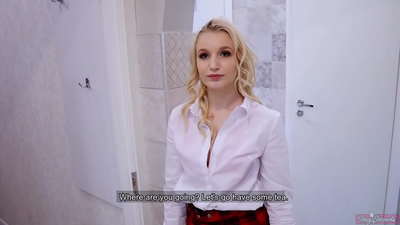 I-porno cum ngaphakathi